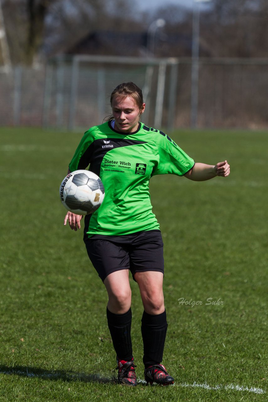 Bild 140 - Frauen Schmalfelder SV - TSV Siems : Ergebnis: 1:0